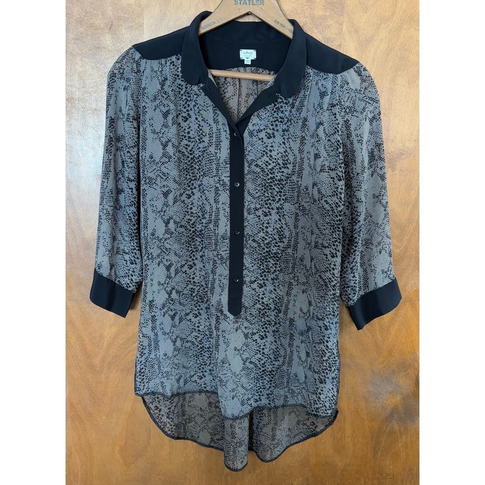 Aritzia Wilfred Snakeskin 100% Silk Button Down Blouse Top Tunic Office Work Y2K